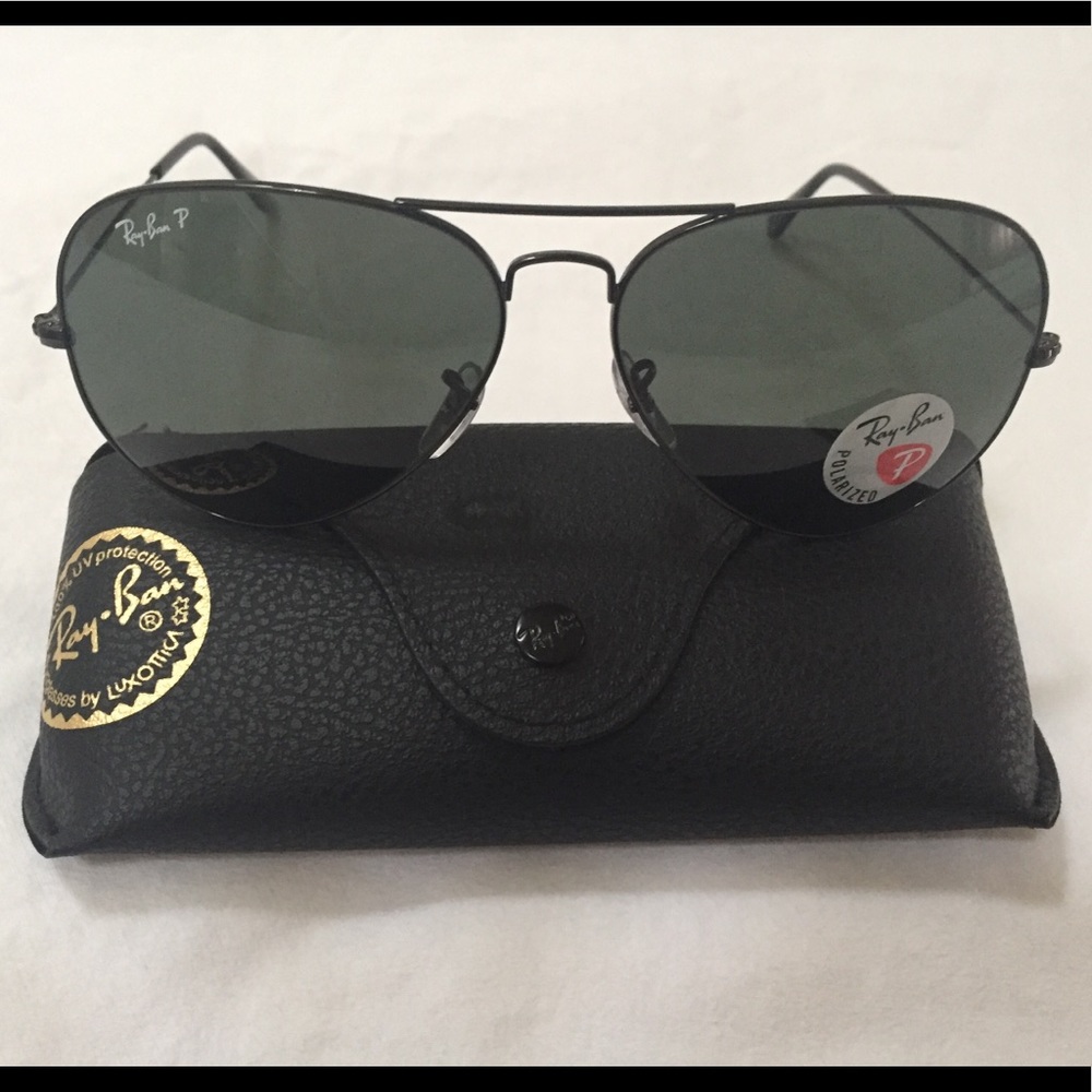 Ray Ban Aviators - Black Polarized- Brand New
